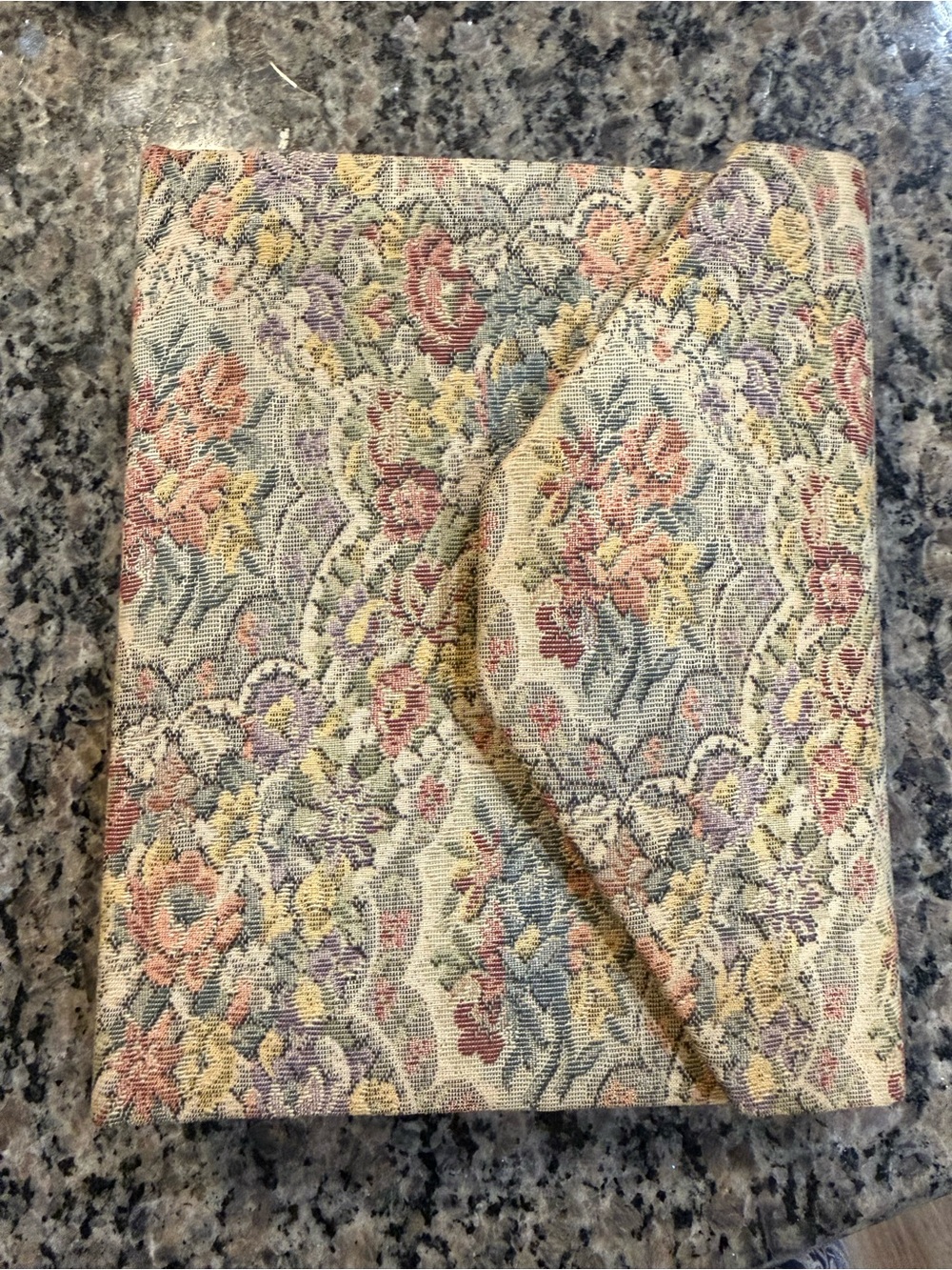 Vintage Floral Woven Tapestry Planner  – Cream Multicolor